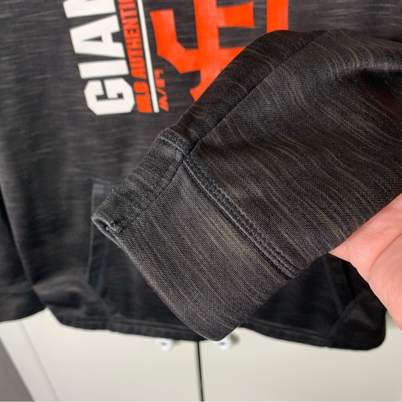 Authentic Majestic San Francisco Giants Graphic Hooded Sweatshirt - Picture 9 of 11